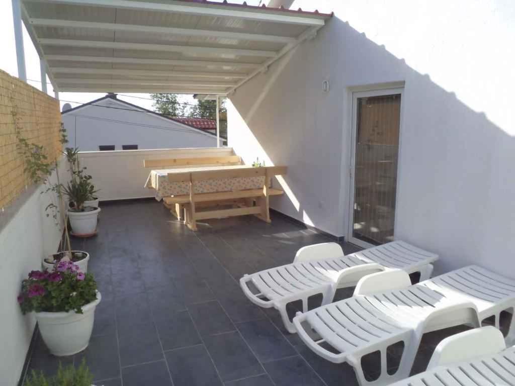 Apartment Lopar 10 Экстерьер фото